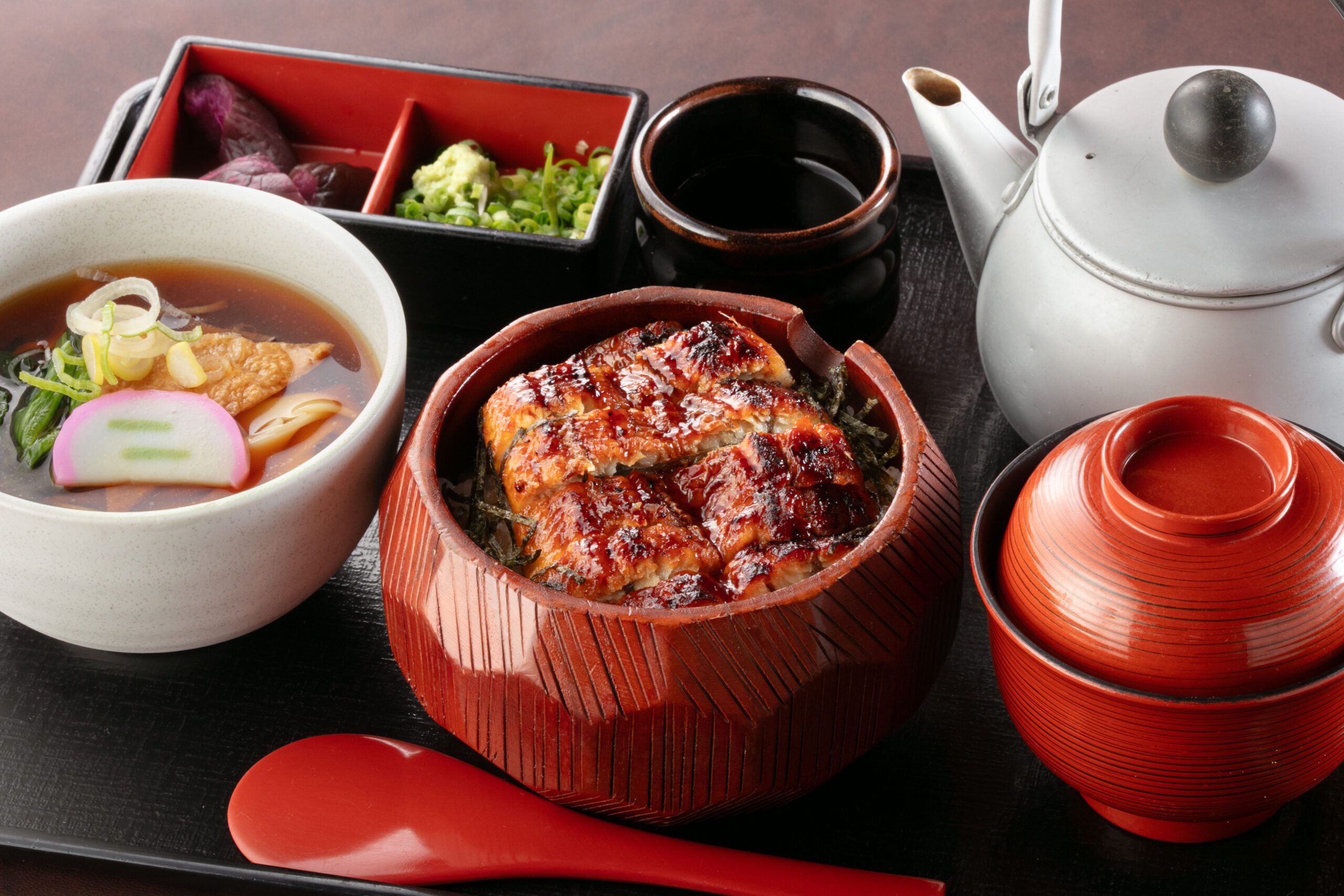名古屋めし食堂丸八